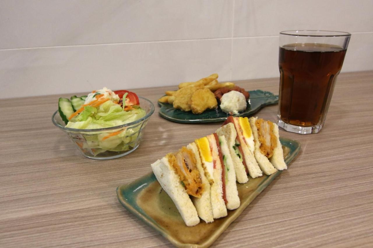 R&H B&B Donggang Bagian luar foto