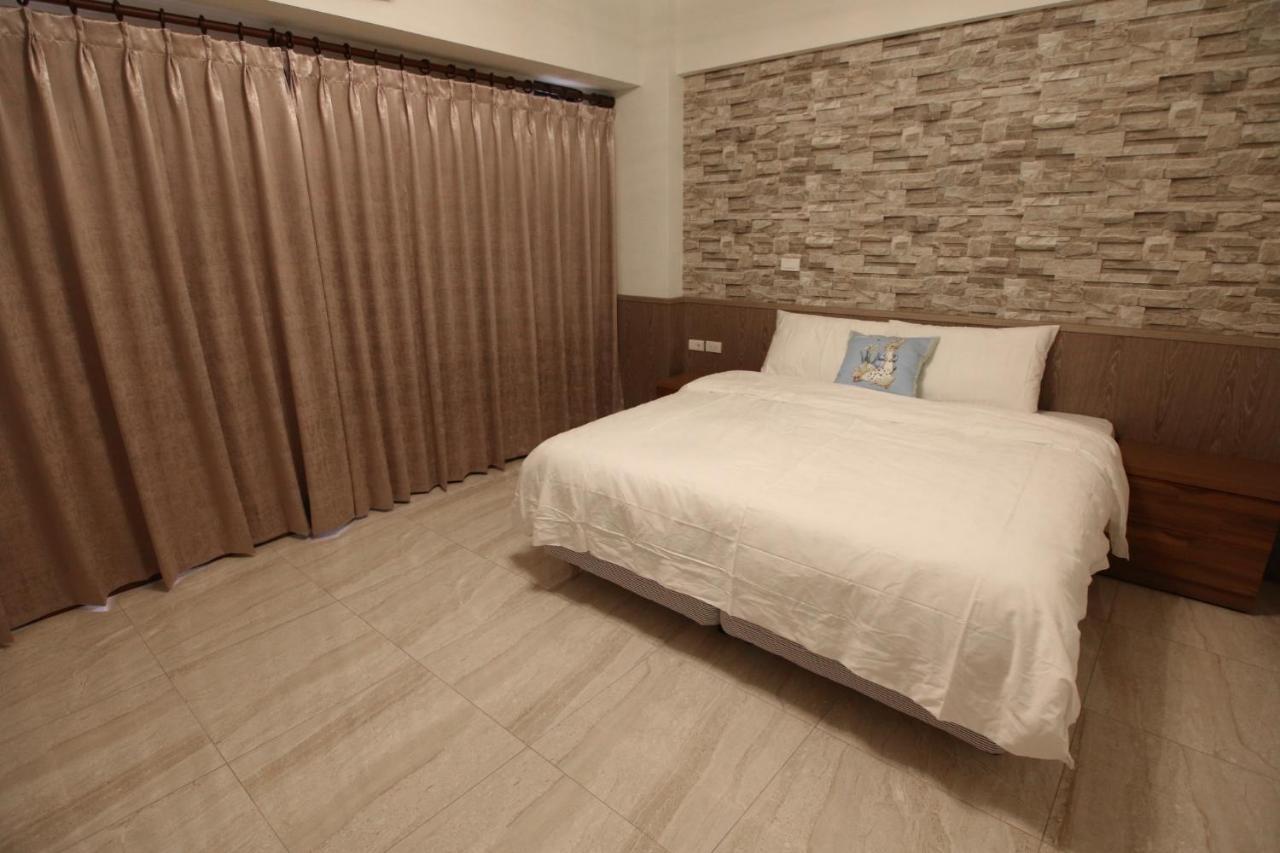 R&H B&B Donggang Bagian luar foto